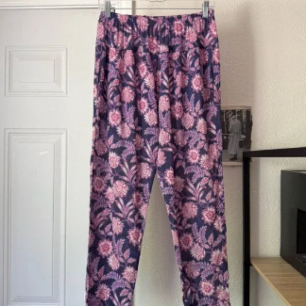 XIRENA navy purple magenta floral cotton lightweight tapered leg cropped pants